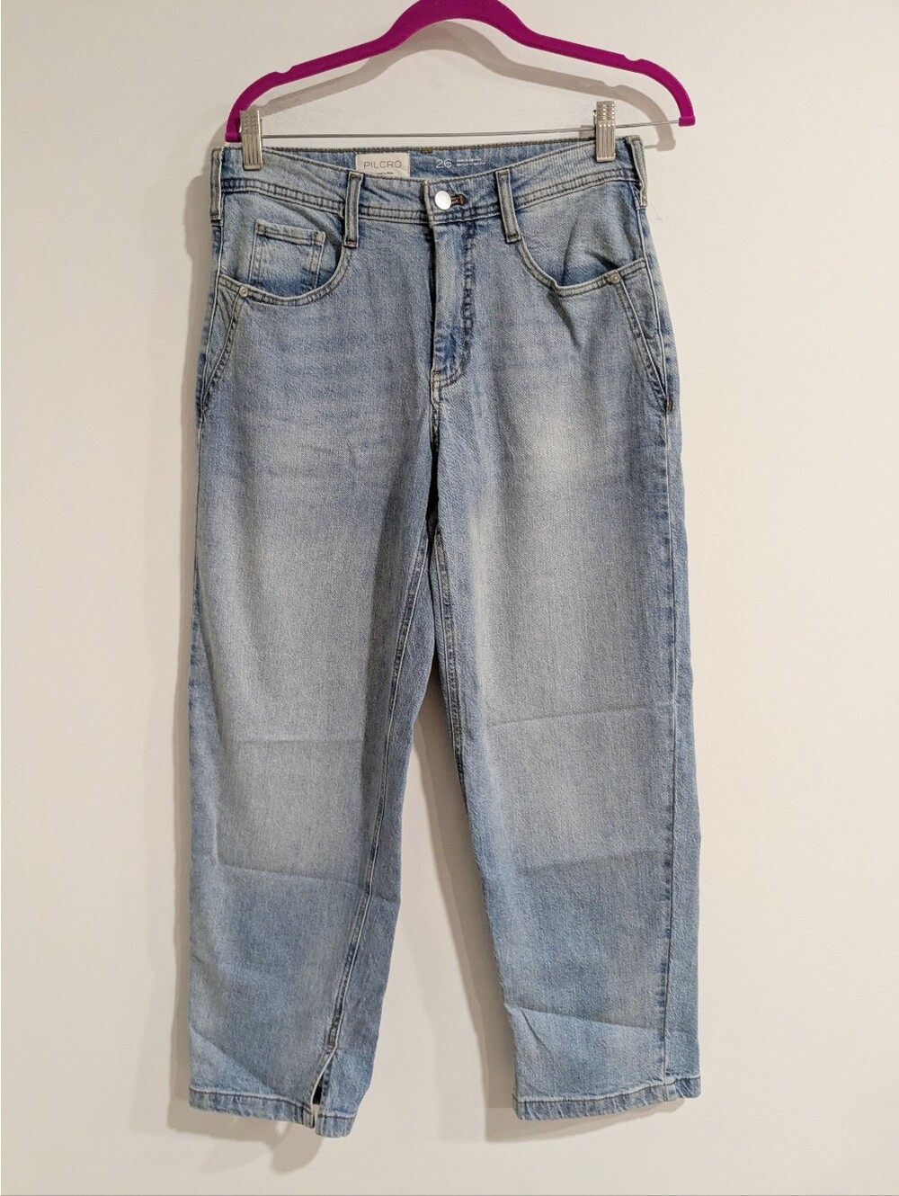 Pilcro Jules Mid-Rise Relaxed Straight-Leg Jeans - Picture 2 of 9